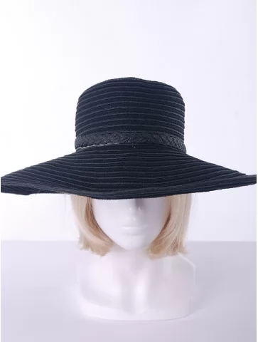 Шляпа женская плетеная