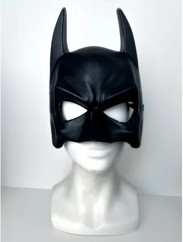 Маска Бетмена