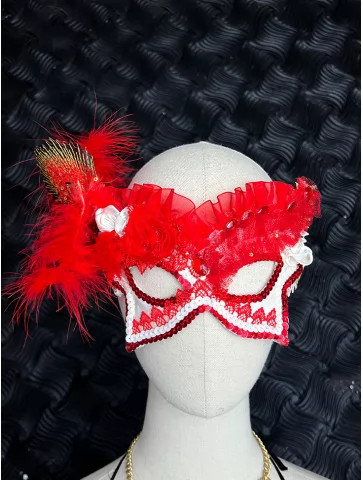 Маска карнавальна червона