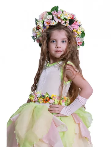 Костюм Весна Пелюсткової...