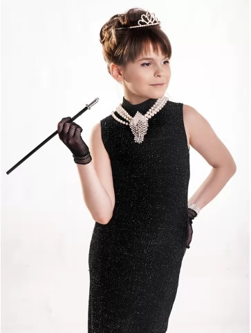 Костюм в стиле Завтрак у...