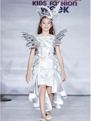 Костюм Срібна Фея Подіуму...
