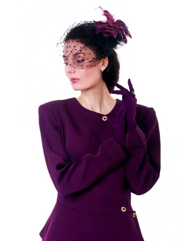 Костюм Леді у бордовому з...