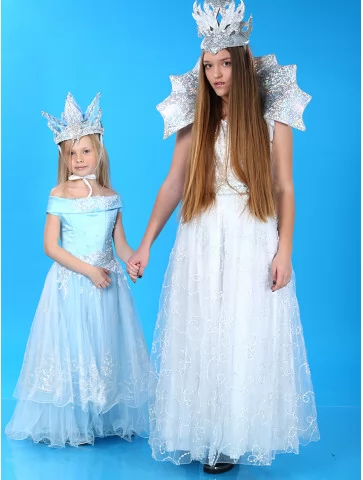 Костюм зимові принцеси