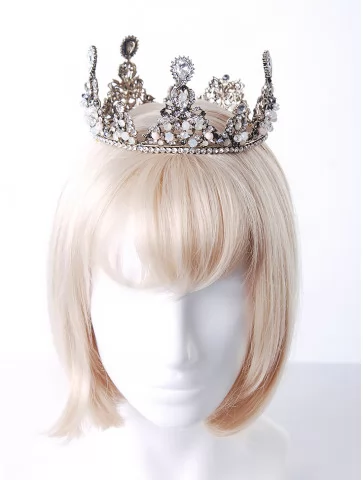 Серебрянная корона с камнями