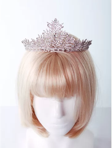 Серебряная корона с камнями