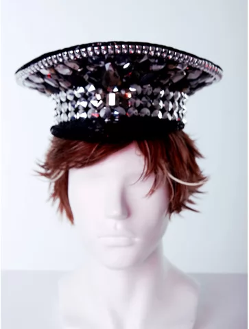 Фуражка чёрная с серебром