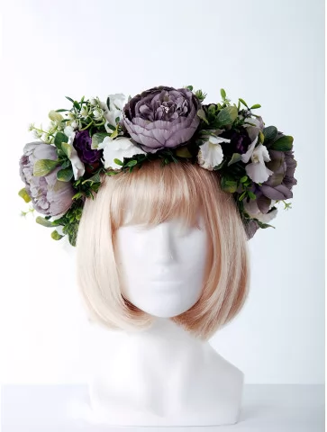 Весенний венок с цветами