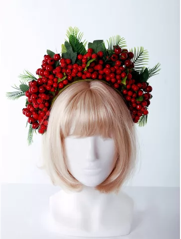 Венок с гроздями калины