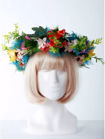 Весенний венок с цветами