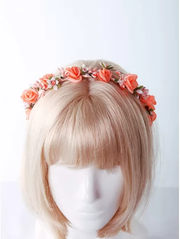 Венок весенний с цветами