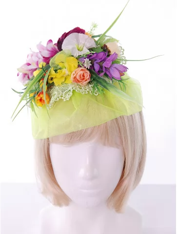 Головной убор весенний