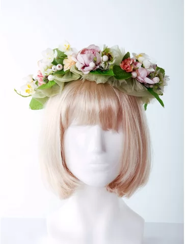 Венок весенний с цветами