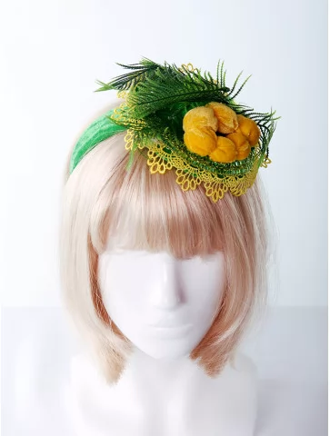 Головной убор с цветами