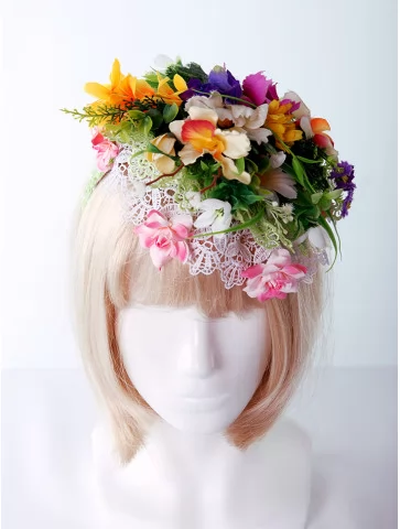 Головной убор с весенними...