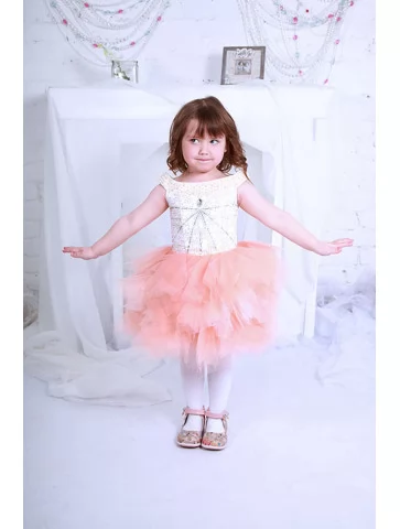 Сукня біло- персикова