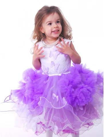 Сукня фіолетова з пишною...