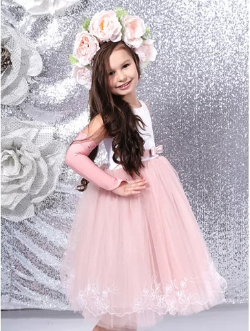 Сукня пудрова з фатиновою...